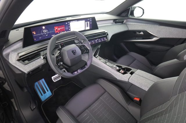 PEUGEOT 5008 usata 8