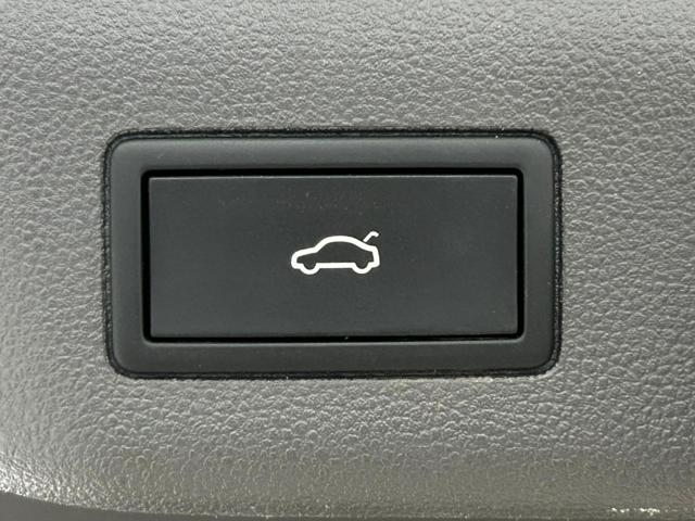 VOLKSWAGEN Multivan usata, con Sensori di parcheggio posteriori