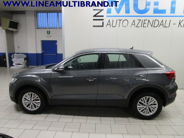 VOLKSWAGEN T-Roc usata, con Autoradio