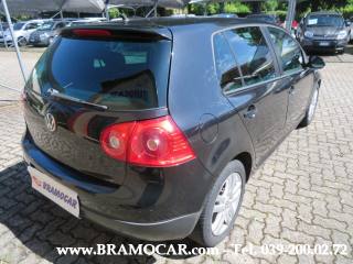 VOLKSWAGEN Golf usata, con Autoradio