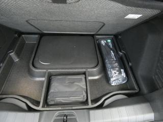 JEEP Avenger usata, con USB