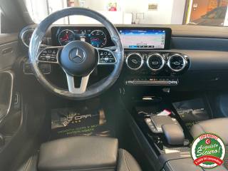 MERCEDES-BENZ CLA 180 usata, con Gancio traino