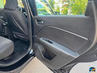 RENAULT Captur usata, con Sedile posteriore sdoppiato