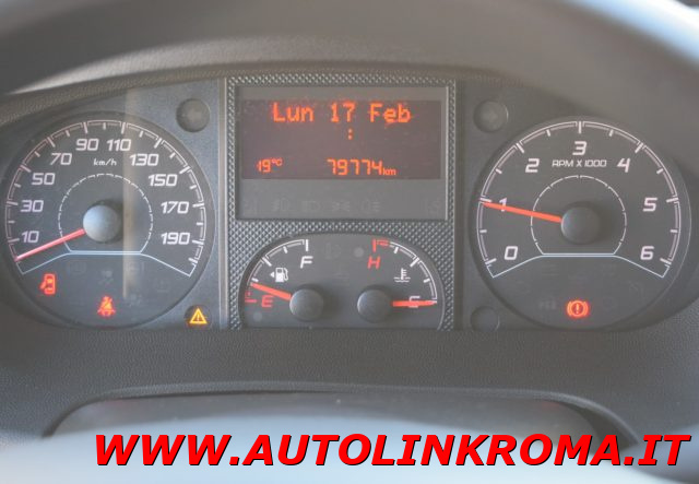 PEUGEOT Boxer usata, con Bluetooth