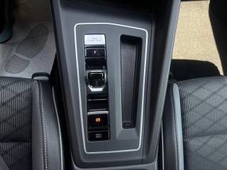 VOLKSWAGEN Golf usata, con Sistema di navigazione