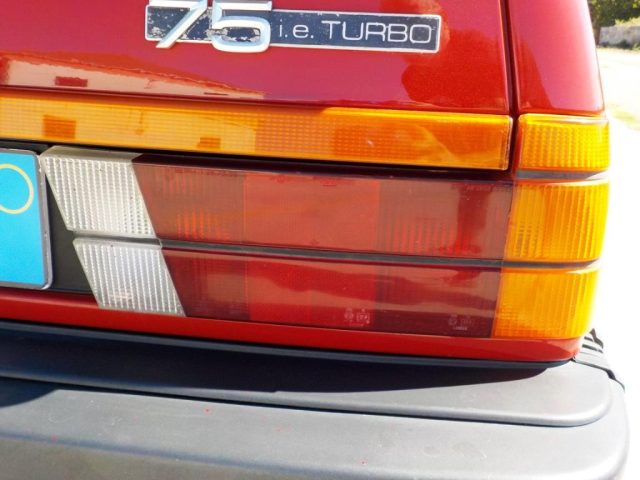 ALFA ROMEO 75 usata 10