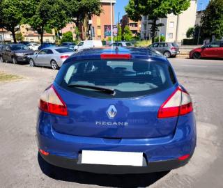 RENAULT Megane usata, con Alzacristalli elettrici