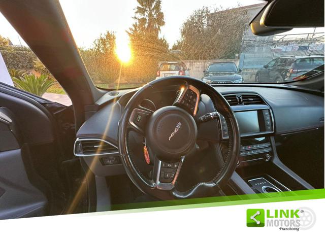 JAGUAR F-Pace usata, con Cruise Control