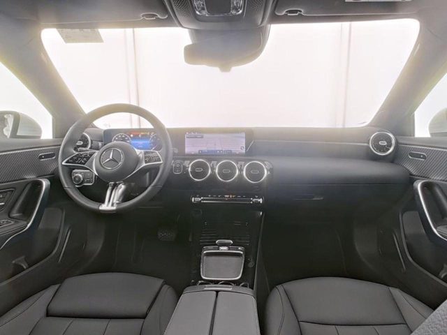 MERCEDES-BENZ A 180 usata, con Chiusura centralizzata