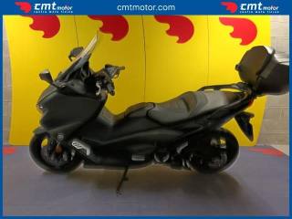 YAMAHA T-Max 560 usata 2