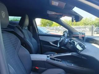 PEUGEOT 5008 usata, con Park Distance Control