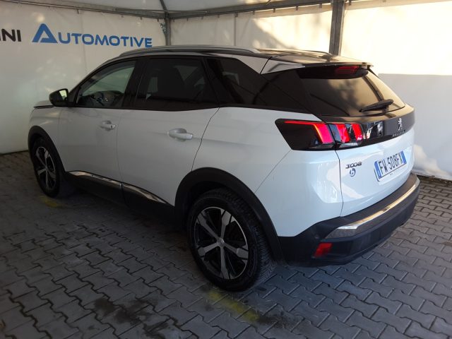 PEUGEOT 3008 usata, con Fendinebbia
