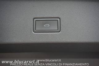 VOLKSWAGEN T-Roc usata 12