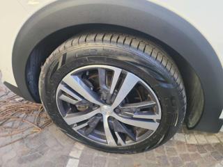 PEUGEOT 3008 usata, con Sistema di navigazione