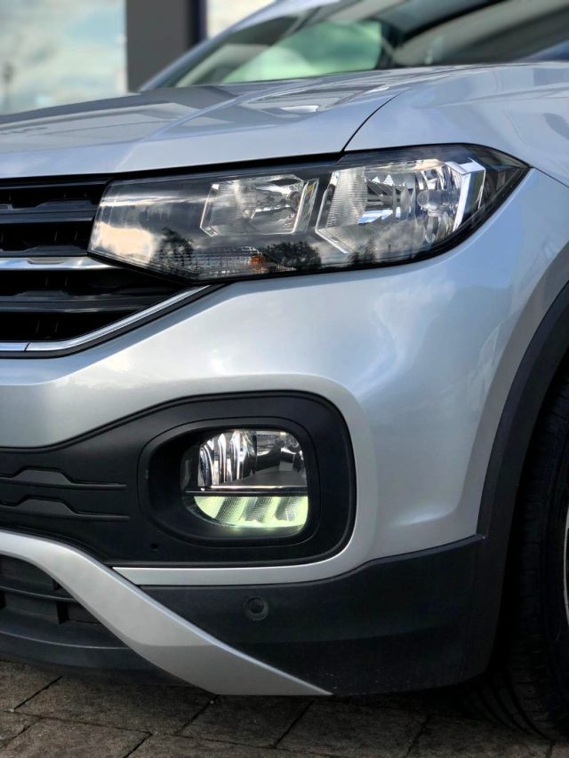 VOLKSWAGEN T-Cross usata, con Sedile posteriore sdoppiato