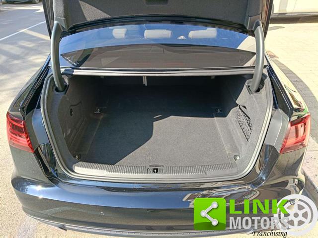 AUDI A6 usata, con USB