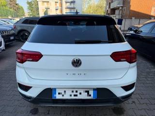 VOLKSWAGEN T-Roc usata, con Alzacristalli elettrici