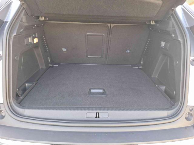 PEUGEOT 3008 usata, con Volante in pelle