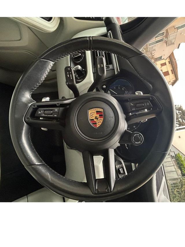 PORSCHE Macan usata, con Autoradio