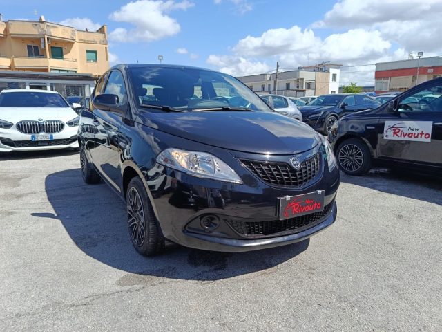 LANCIA Ypsilon usata, con Airbag