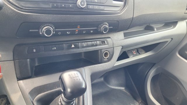 PEUGEOT Expert usata, con Autoradio digitale