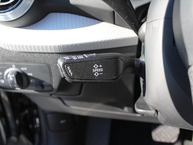 AUDI Q2 usata, con Volante multifunzione