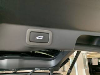 LAND ROVER Range Rover Sport usata, con Interni in pelle