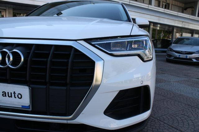 AUDI Q3 usata, con Specchietti laterali elettrici
