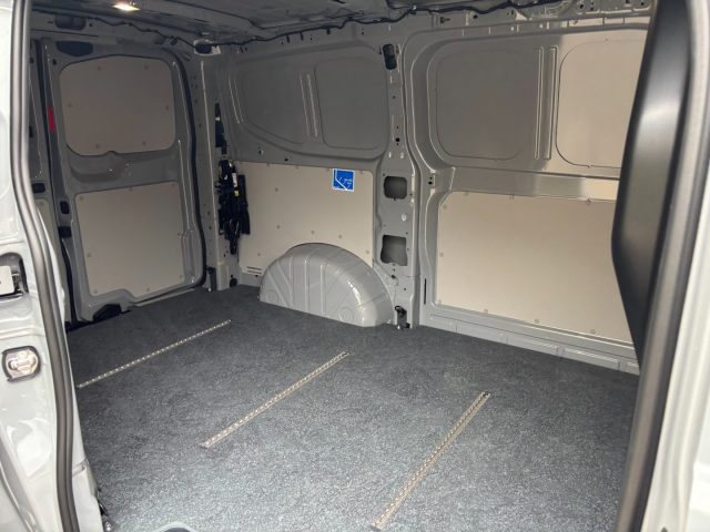 VOLKSWAGEN Transporter usata, con Frenata d