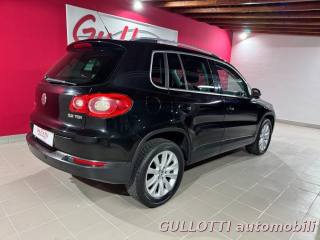 VOLKSWAGEN Tiguan usata, con Autoradio