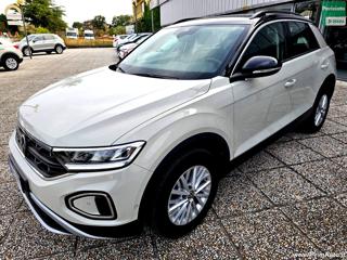 VOLKSWAGEN T-Roc usata, con Airbag laterali