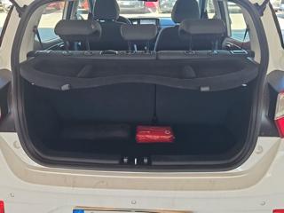 HYUNDAI i10 usata, con Alzacristalli elettrici