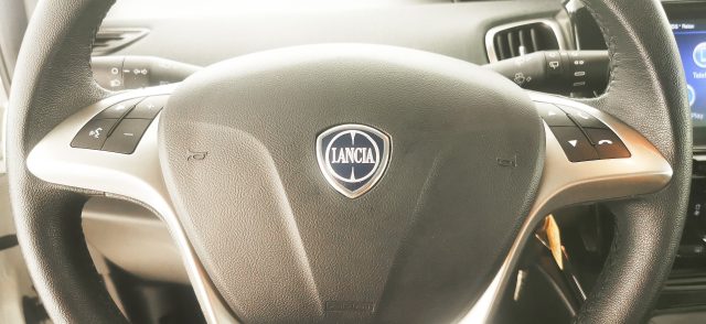 LANCIA Ypsilon usata 42