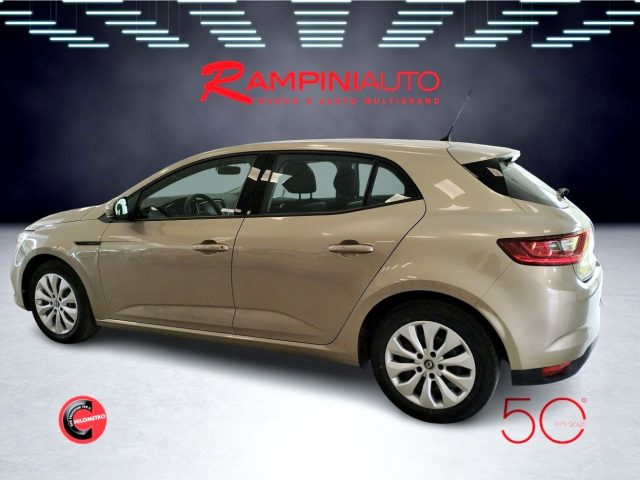 RENAULT Megane usata 11