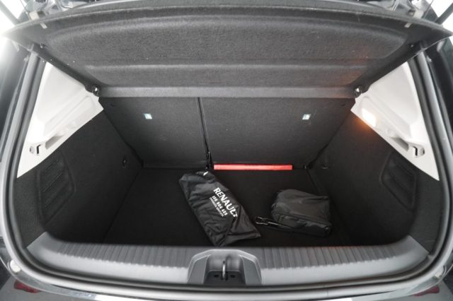 RENAULT Clio usata 12