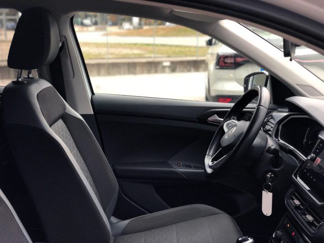 VOLKSWAGEN T-Cross usata, con Controllo automatico clima