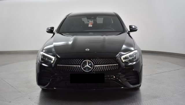 MERCEDES-BENZ E 220 usata, con Airbag