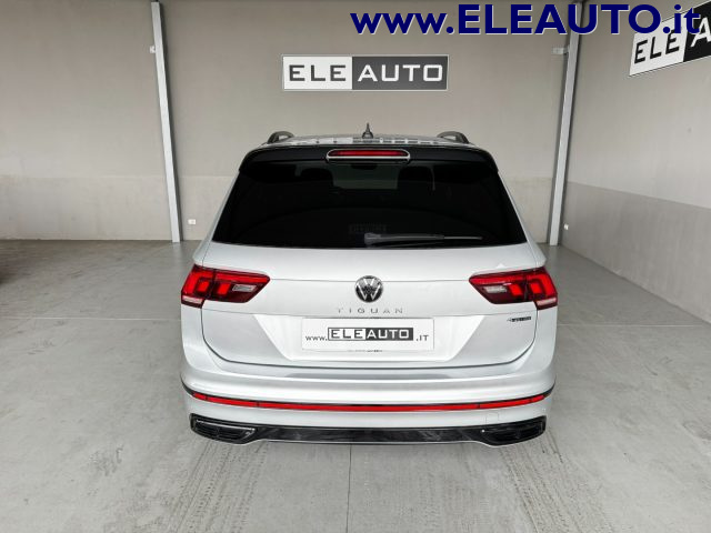 VOLKSWAGEN Tiguan usata, con Autoradio