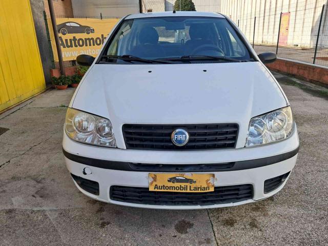 FIAT Punto usata, con Autoradio