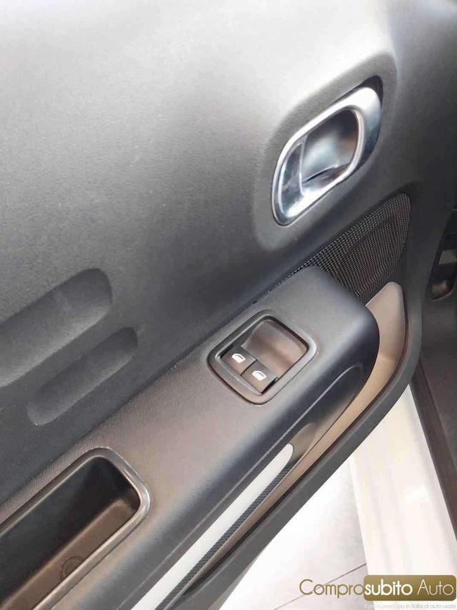 CITROEN C3 usata, con Sedile posteriore sdoppiato
