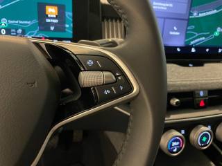 SKODA Superb usata, con Controllo automatico clima