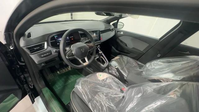 RENAULT Clio usata, con Alzacristalli elettrici