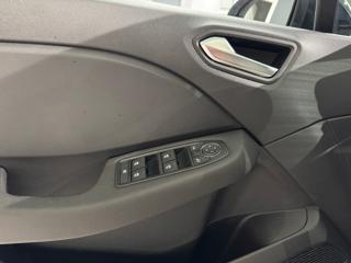 RENAULT Clio usata, con Touch screen