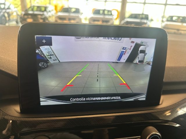 FORD Kuga usata, con Sistema di navigazione