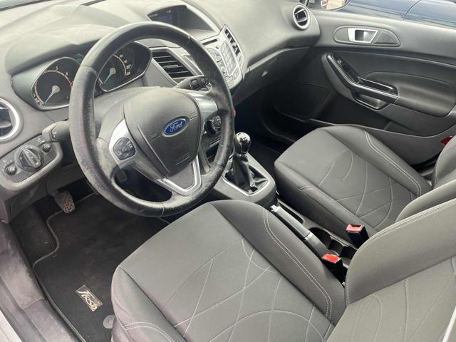 FORD Fiesta usata, con Alzacristalli elettrici