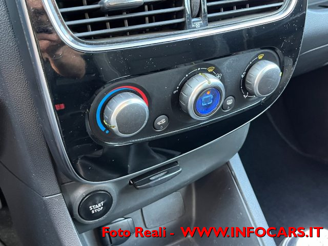 RENAULT Clio usata, con USB