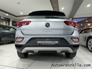 VOLKSWAGEN T-Roc usata, con MP3