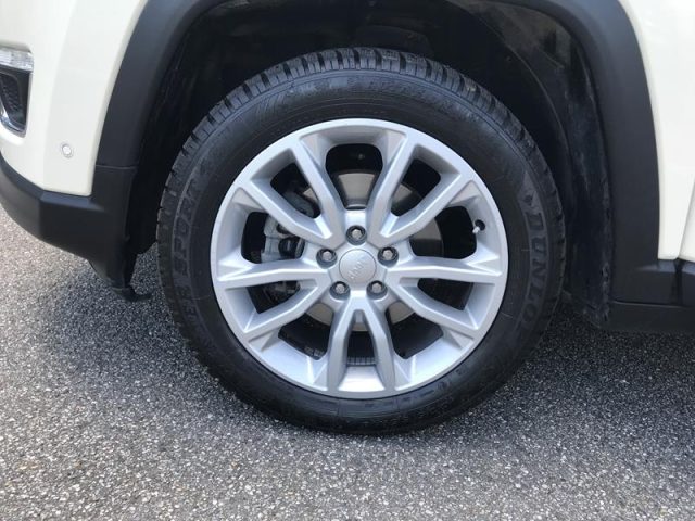 JEEP Compass usata, con Volante in pelle