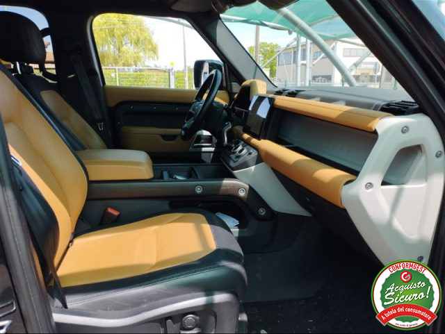 LAND ROVER Defender usata, con Autoradio