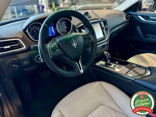 MASERATI Ghibli usata, con Cerchi in lega